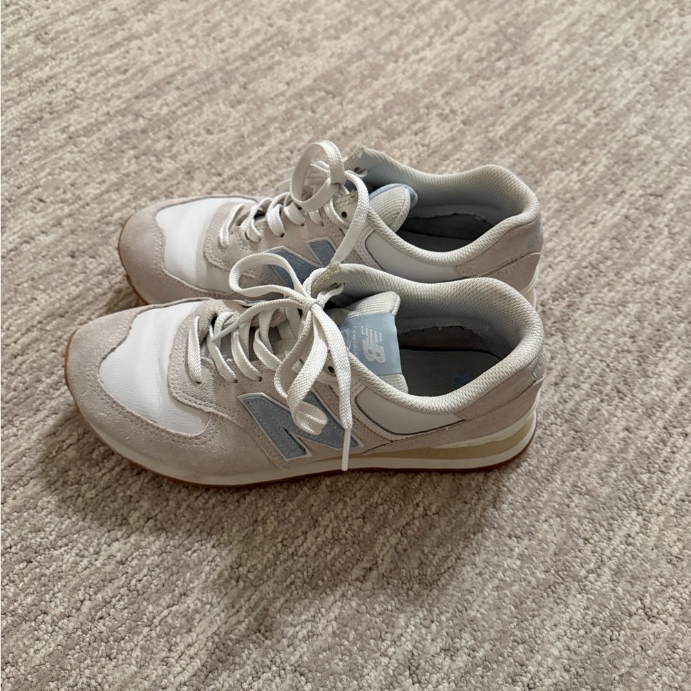New Balance Sneakers